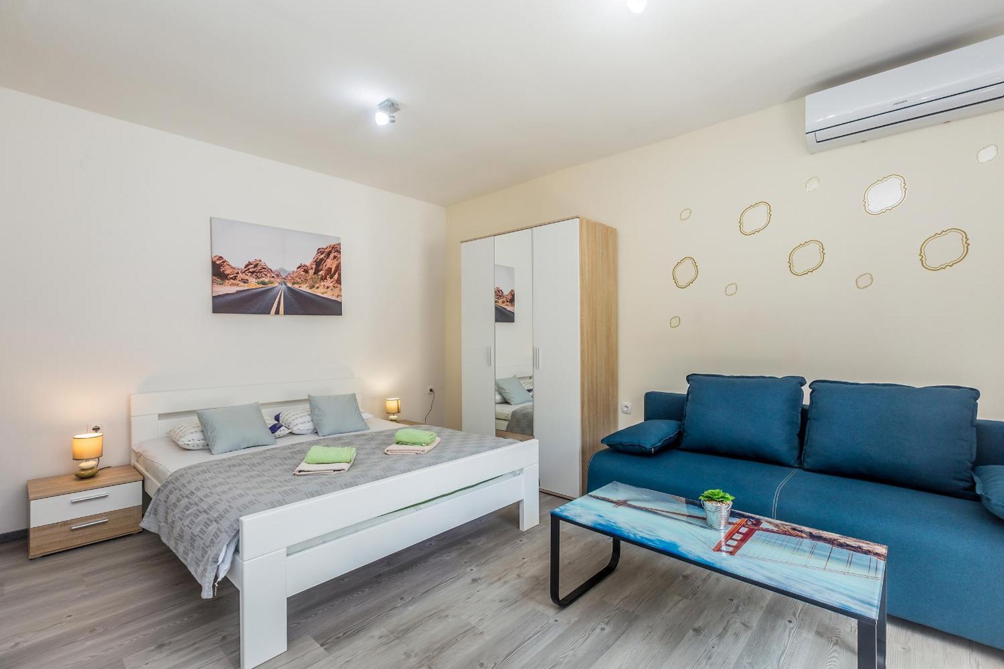 Apartmani Tena Njivice Exterior foto